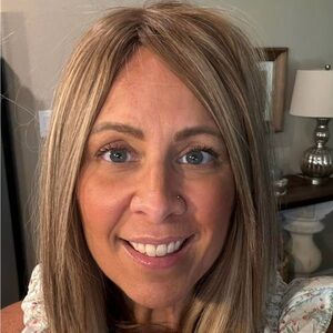 Blended Blonde Straight Lace Front Wig - Natural Highlights